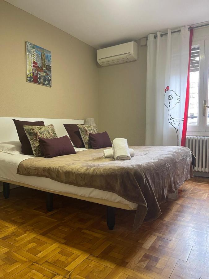 ברצלונה Somnio Hostels מראה חיצוני תמונה