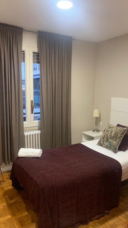 ברצלונה Somnio Hostels מראה חיצוני תמונה