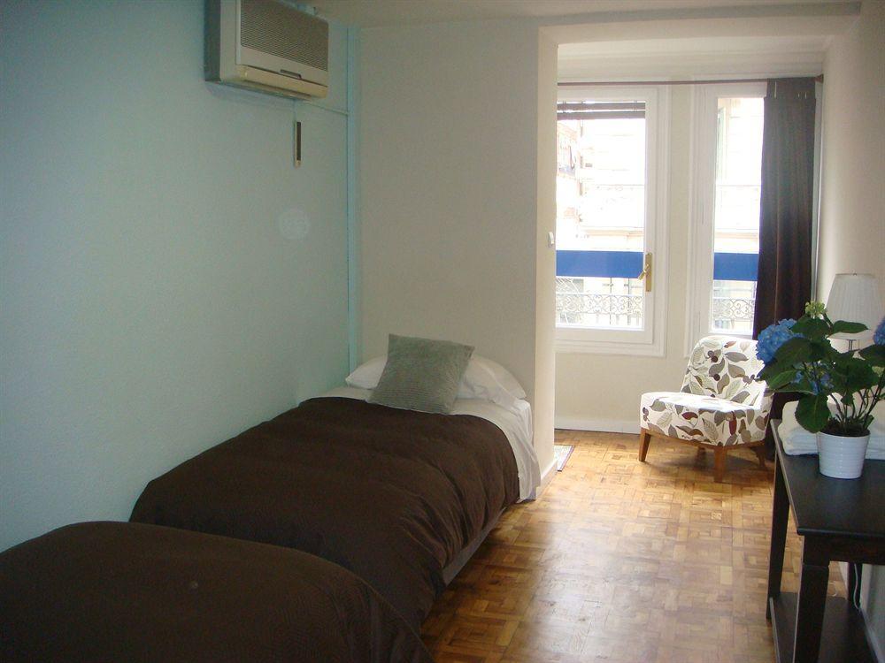 ברצלונה Somnio Hostels מראה חיצוני תמונה