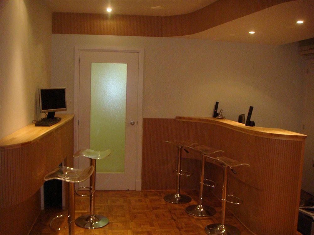 ברצלונה Somnio Hostels מראה חיצוני תמונה