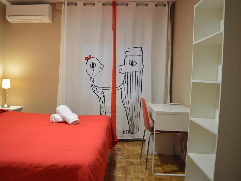 ברצלונה Somnio Hostels מראה חיצוני תמונה